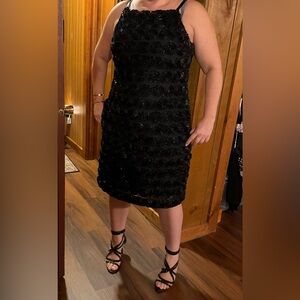 Etcetera Black Rose Appliqué Midi Dress🔥🔥🔥 size 10